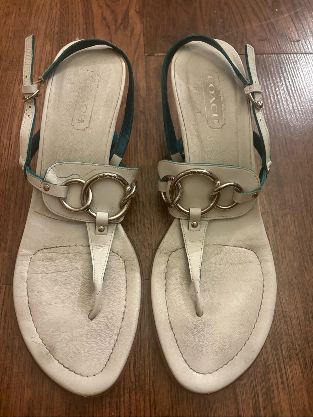 Coach Women’s White Leather Thong Sandals with SilverRings